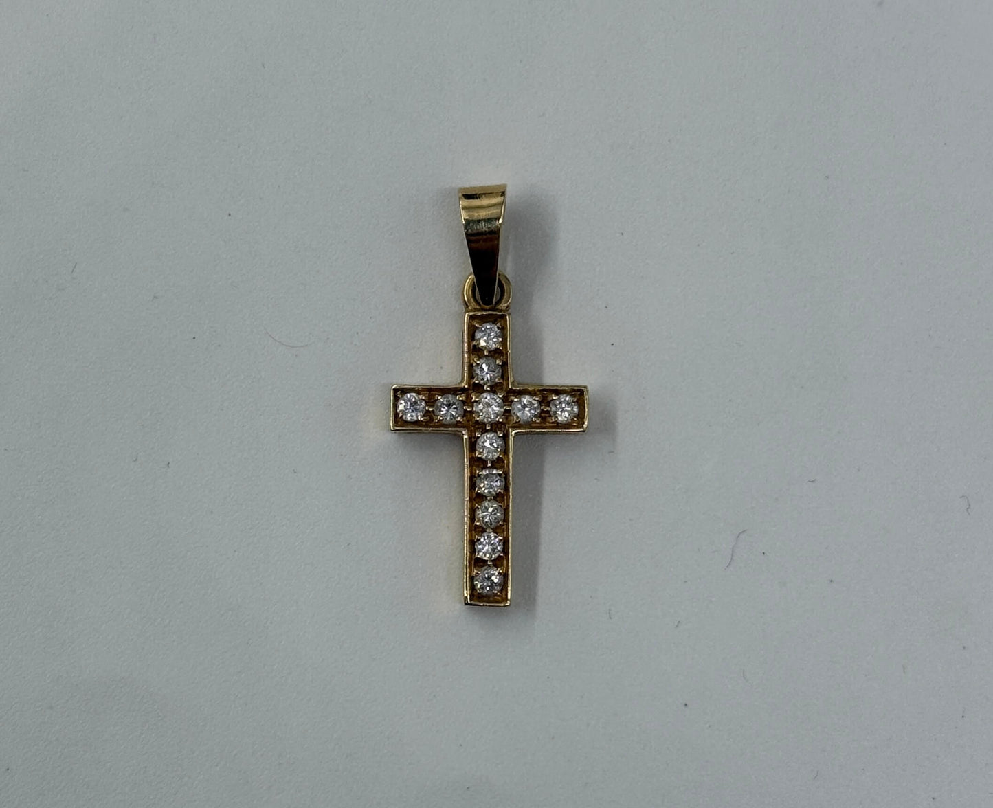 CIONDOLO ORO 18KT GIALLO CON DIAMANTI