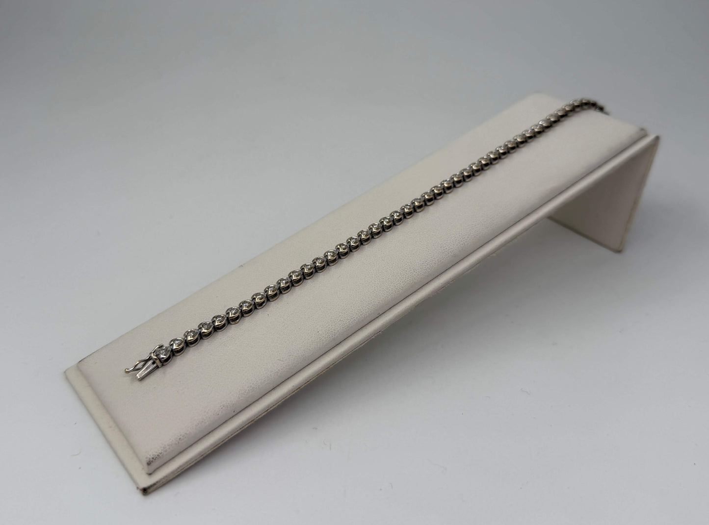 BRACCIALE TENNIS 18KT CON DIAMANTI
