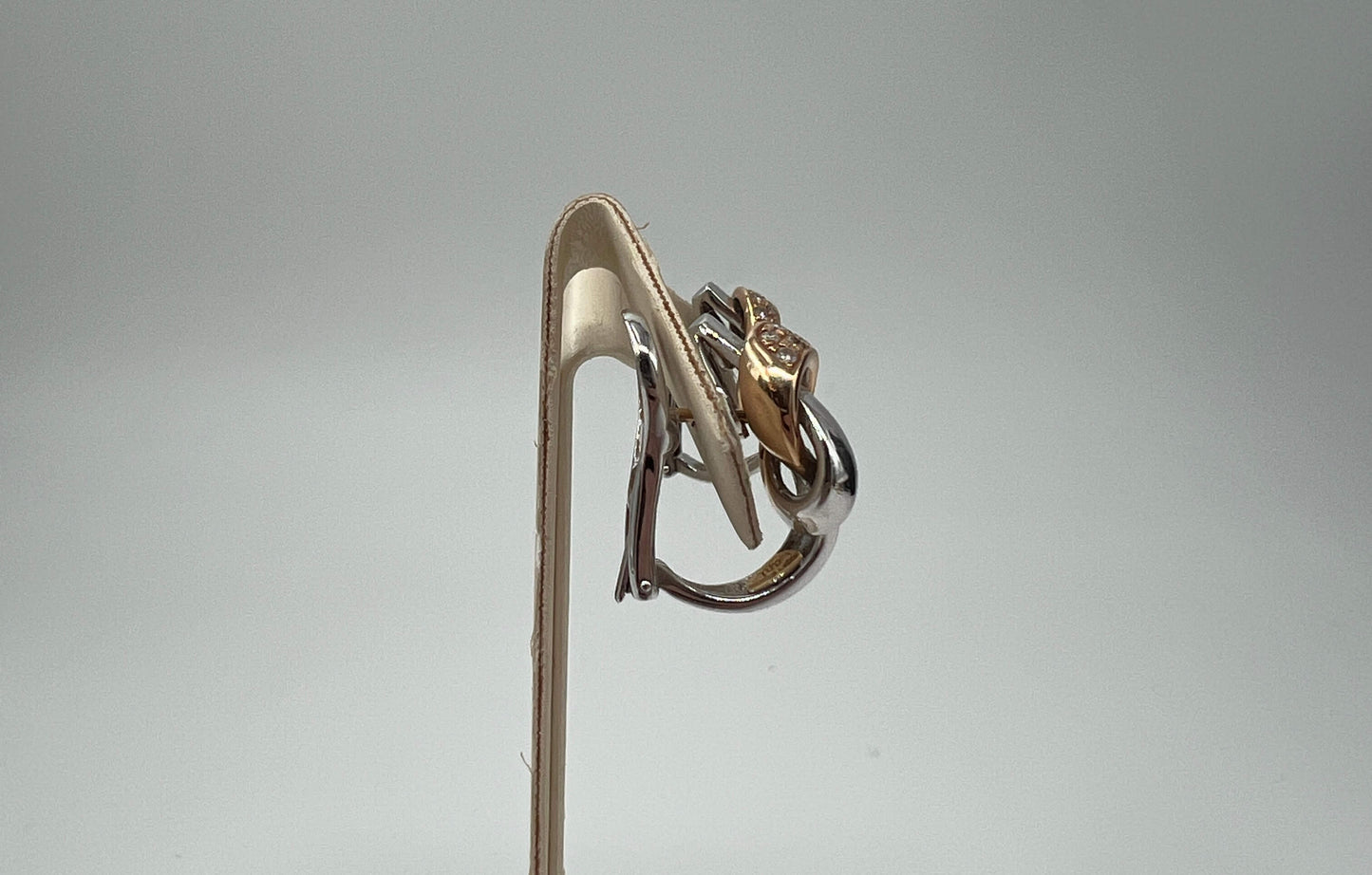 COPPIA DI ORECCHINI ORO 18KT BICOLOR CON DIAMANTI