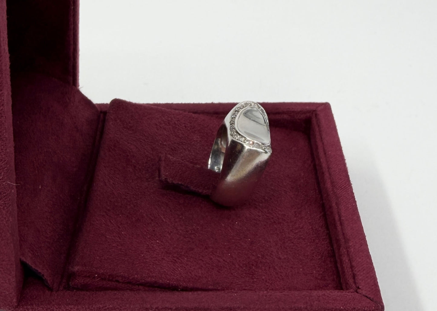 ANELLO IN ORO 18KT BIANCO CON DIAMANTI