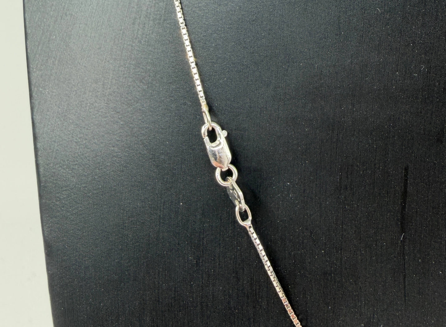 COLLANA ORO 18KT BIANCA CON DIAMANTI