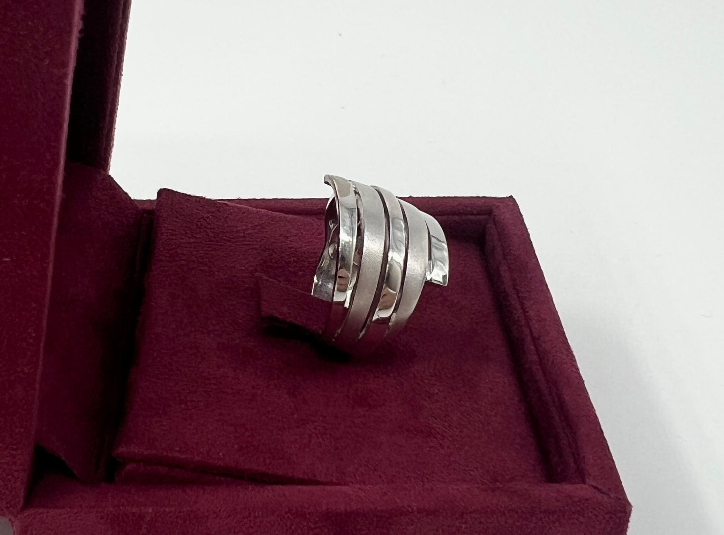 ANELLO IN ORO 18KT BIANCO