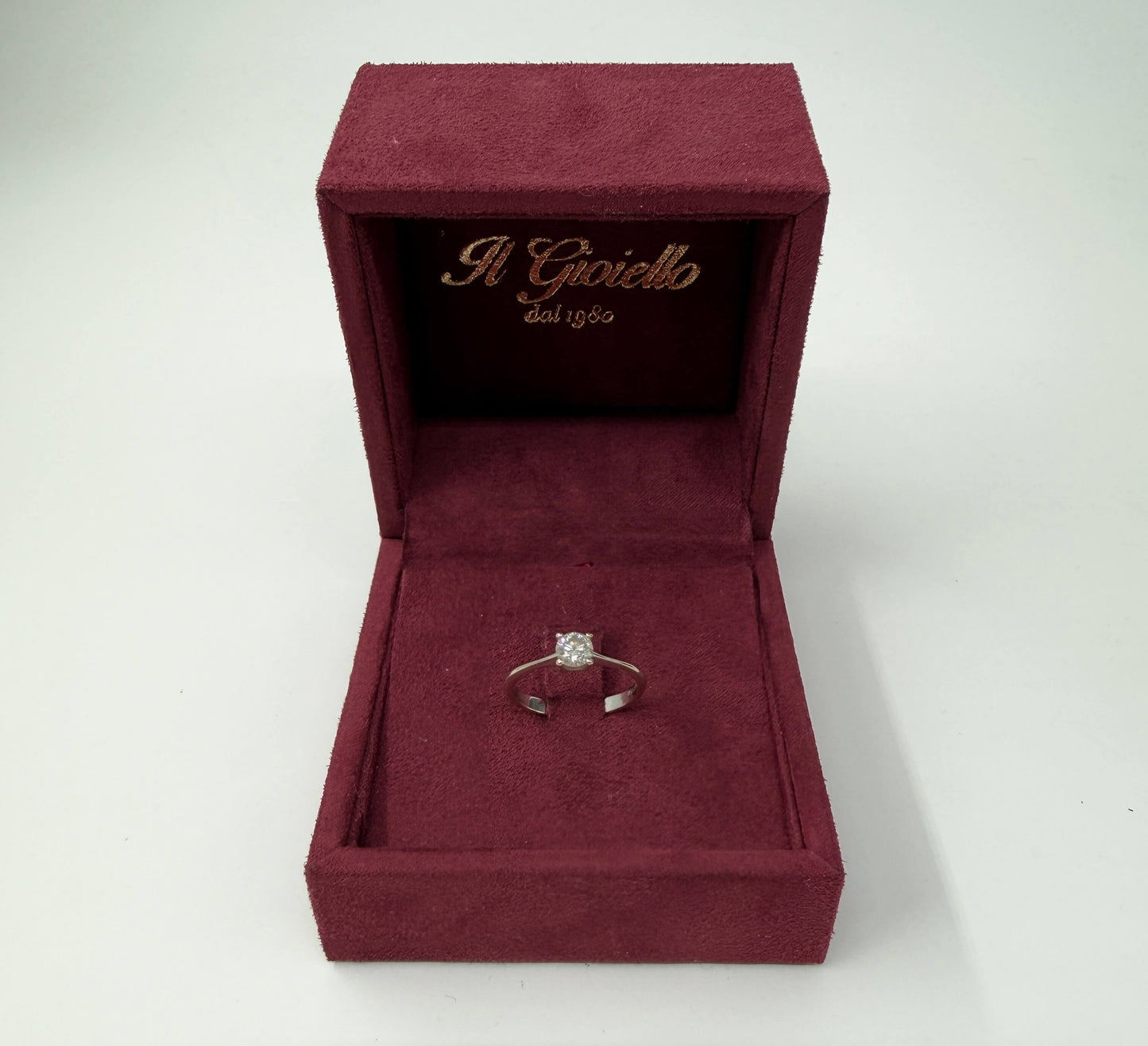 ANELLO SOLITARIO IN ORO 18KT BIANCO (CON CERTIFICATO GIA)