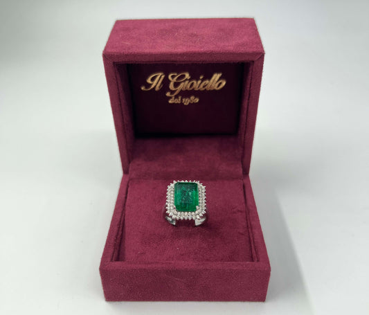 ANELLO IN ORO 18KT BIANCO CON SMERALDO E DIAMANTI