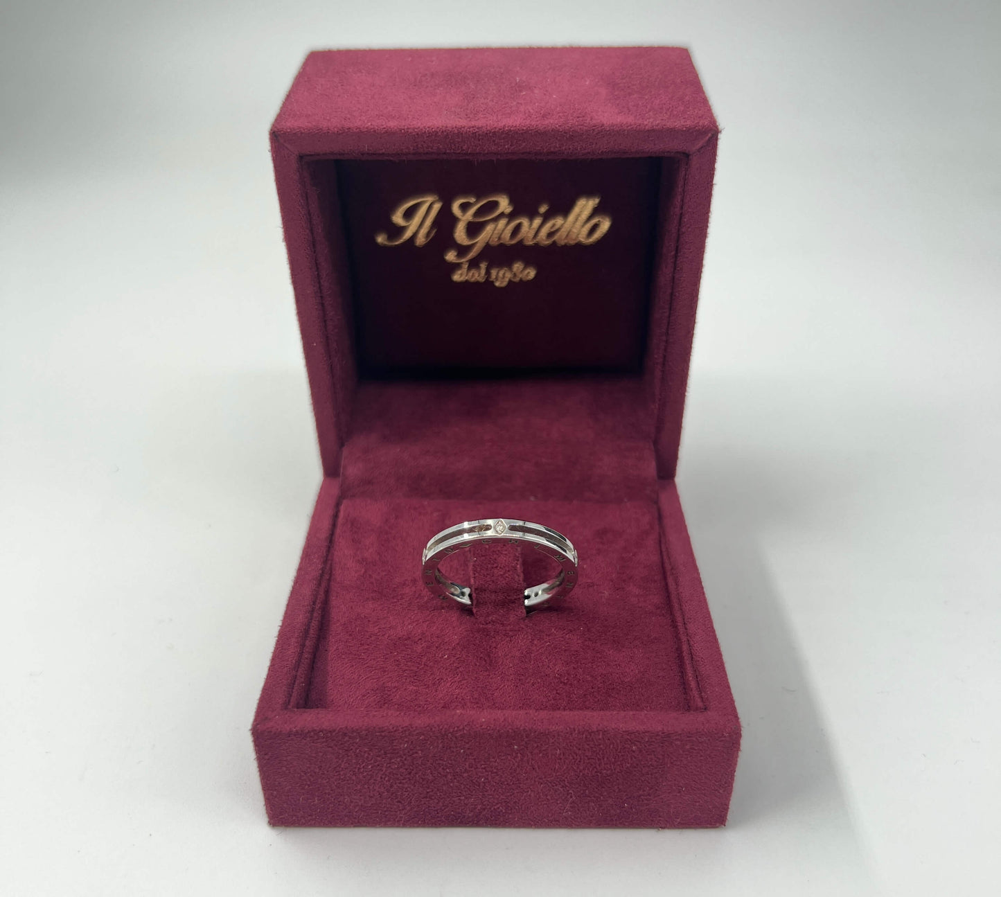 ANELLO IN ORO 18KT BIANCO CON DIAMANTI