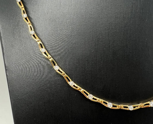 COLLANA ORO 18KT GIALLA CON DIAMANTI