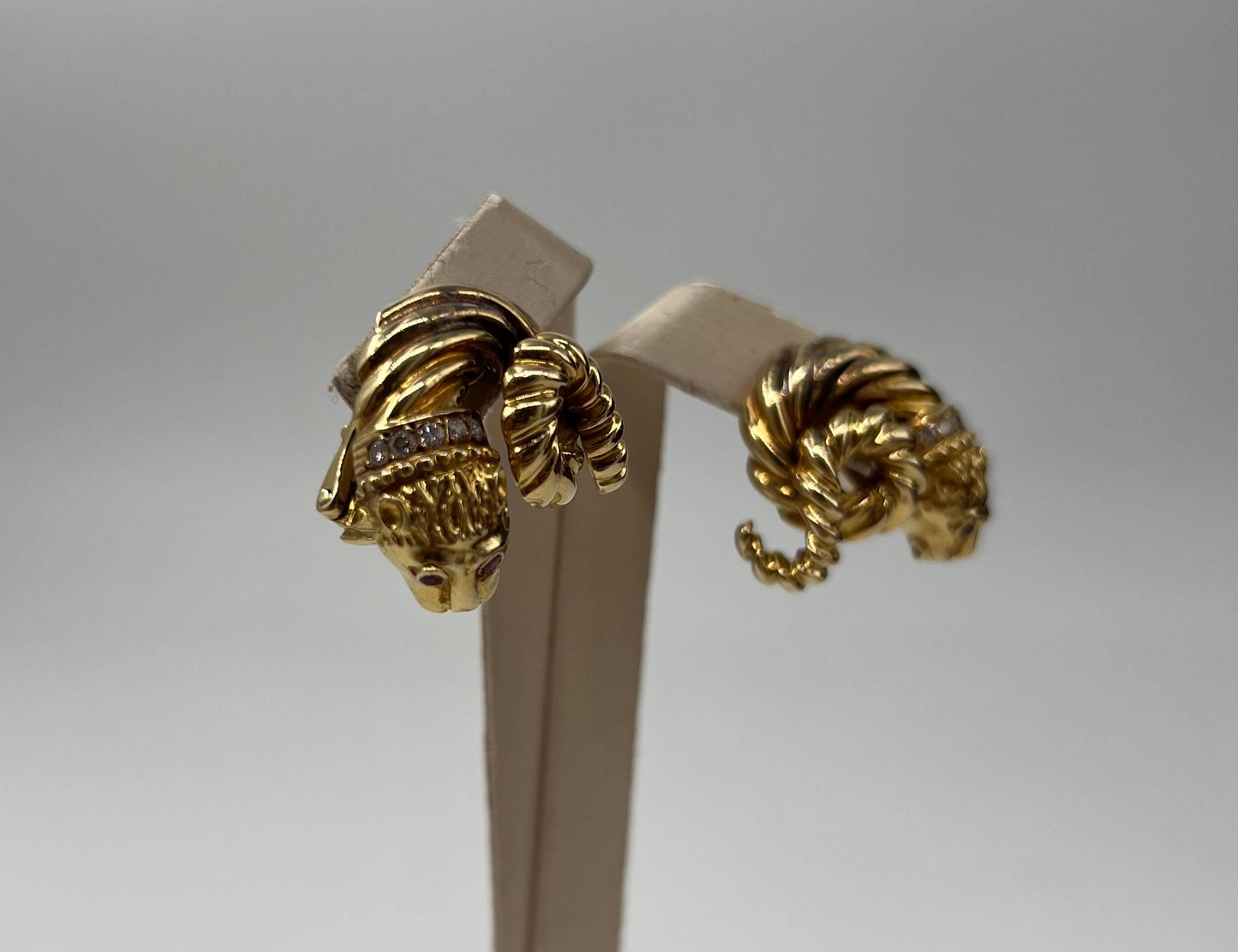 COPPIA DI ORECCHINI ORO 18KT GIALLO CON DIAMANTI