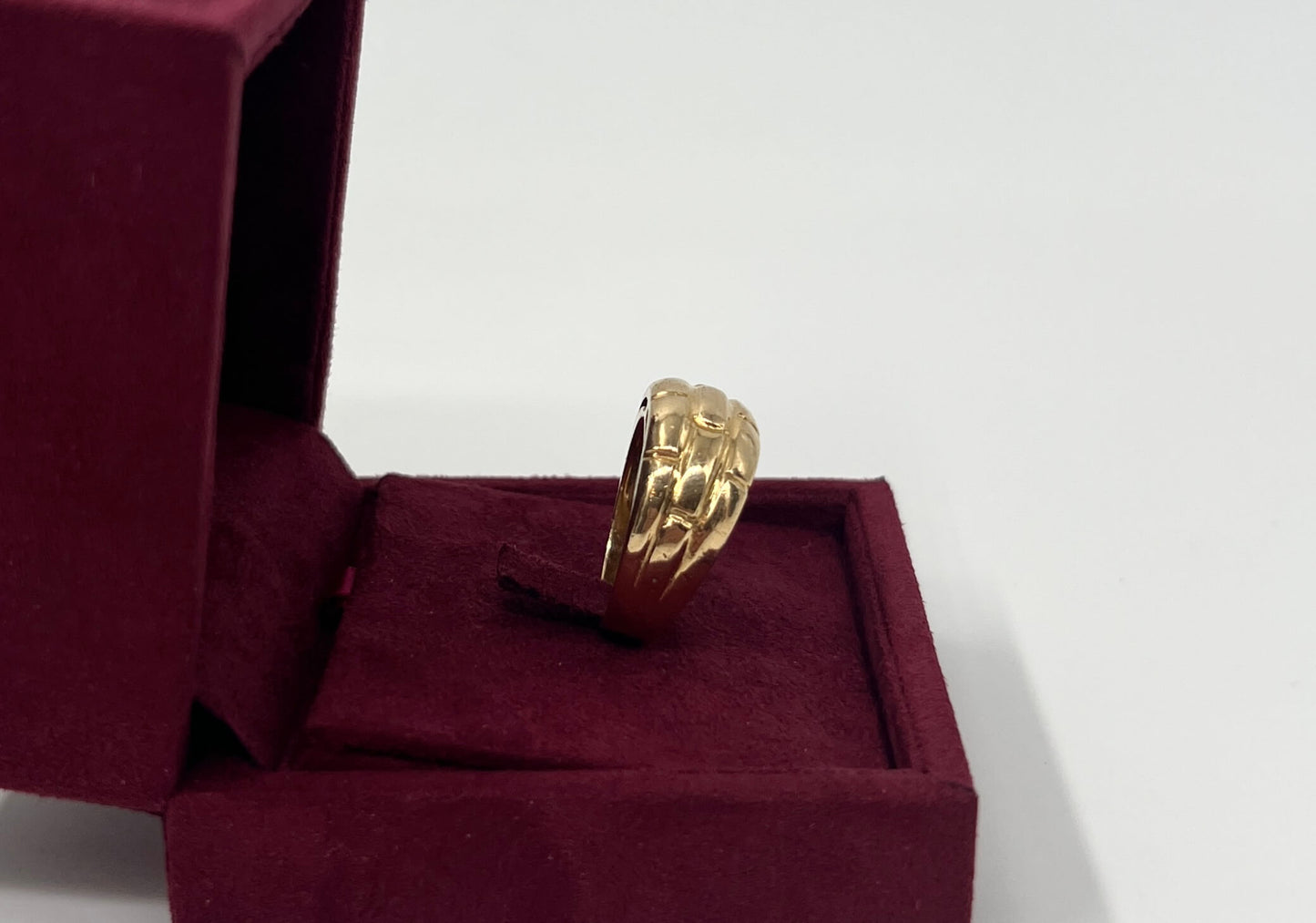 ANELLO IN ORO 18KT GIALLO