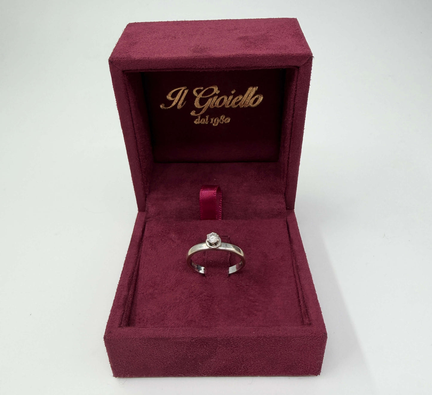 ANELLO SOLITARIO IN ORO 18KT BIANCO