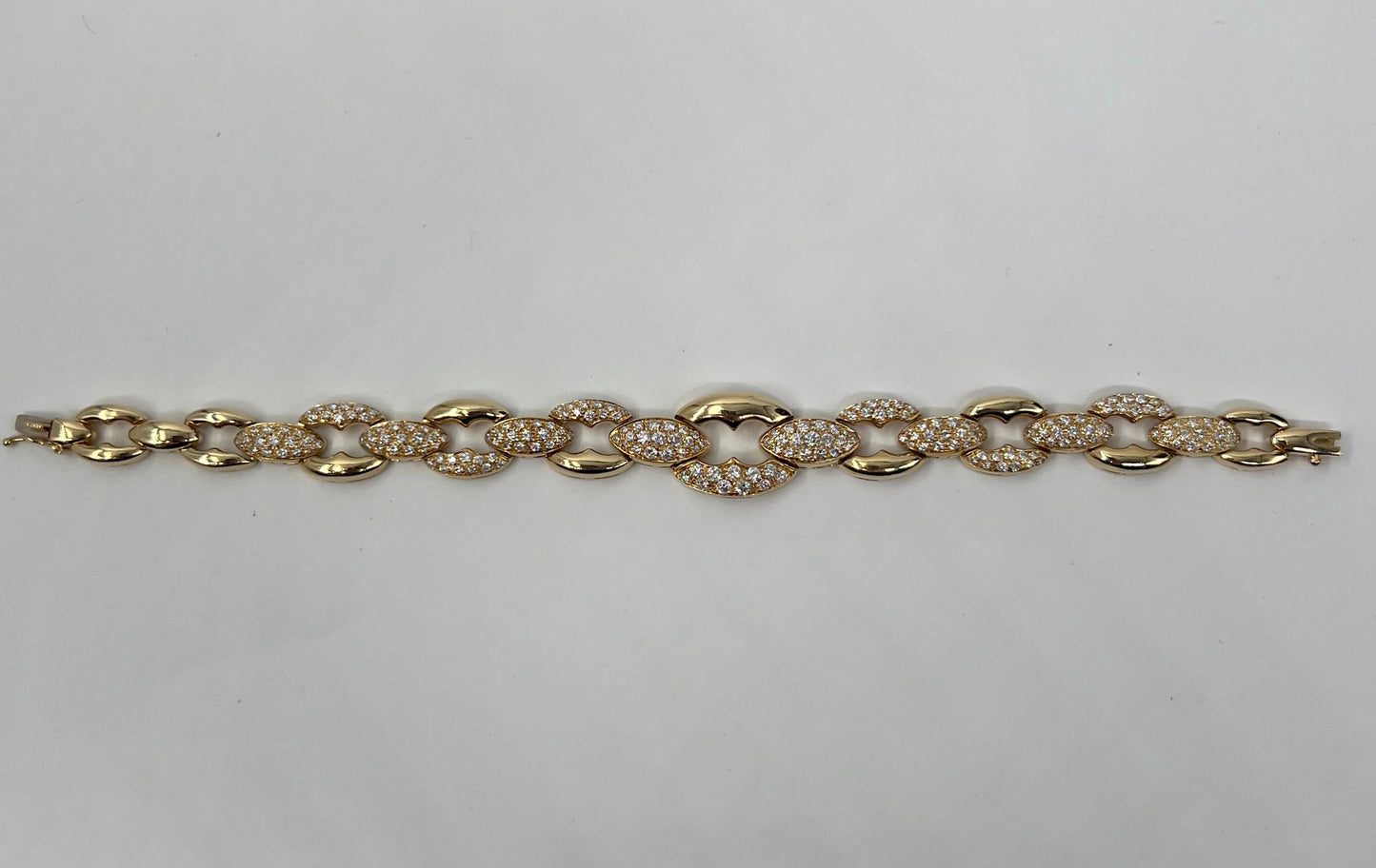 BRACCIALE 18 KT GIALLO CON DIAMANTI