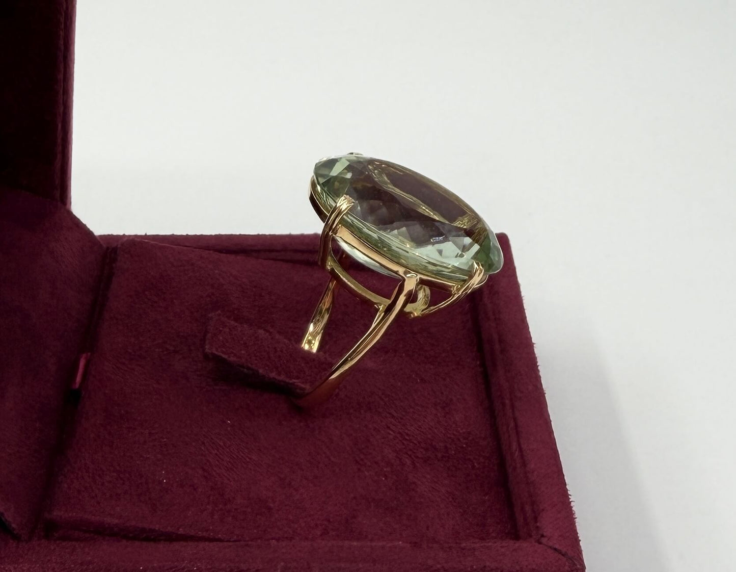 ANELLO IN ORO 18KT GIALLO CON PRASIOLITE
