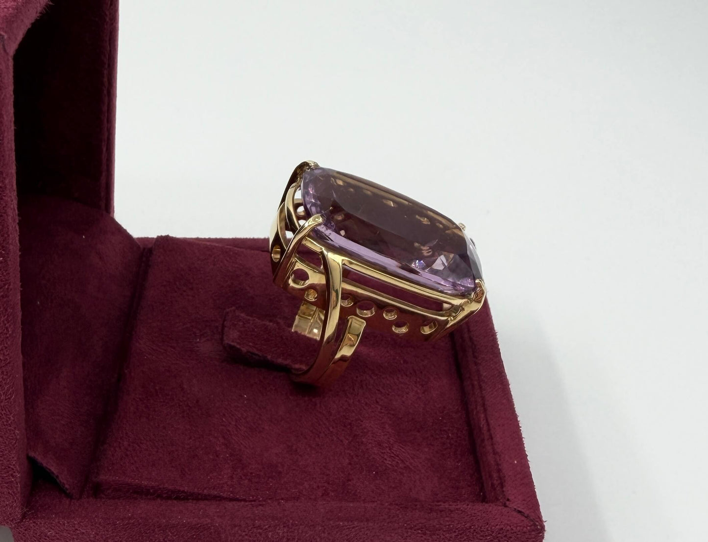 ANELLO IN ORO 18KT GIALLO CON AMETISTA