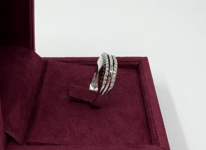 ANELLO IN ORO 18KT BIANCO CON DIAMANTI