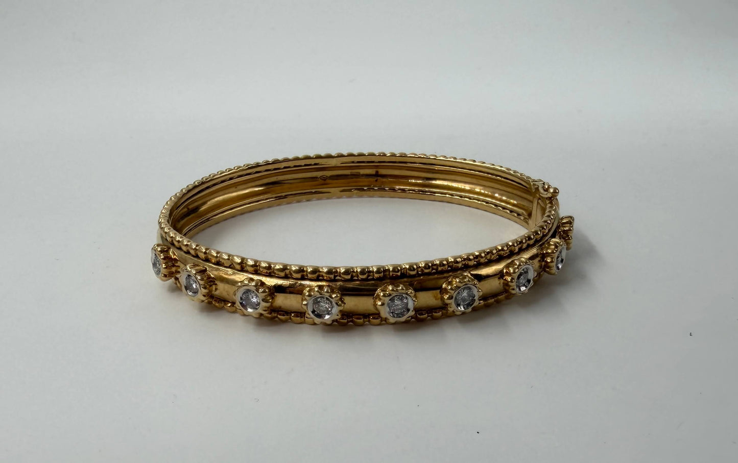 BRACCIALE 18 KT GIALLO CON DIAMANTI