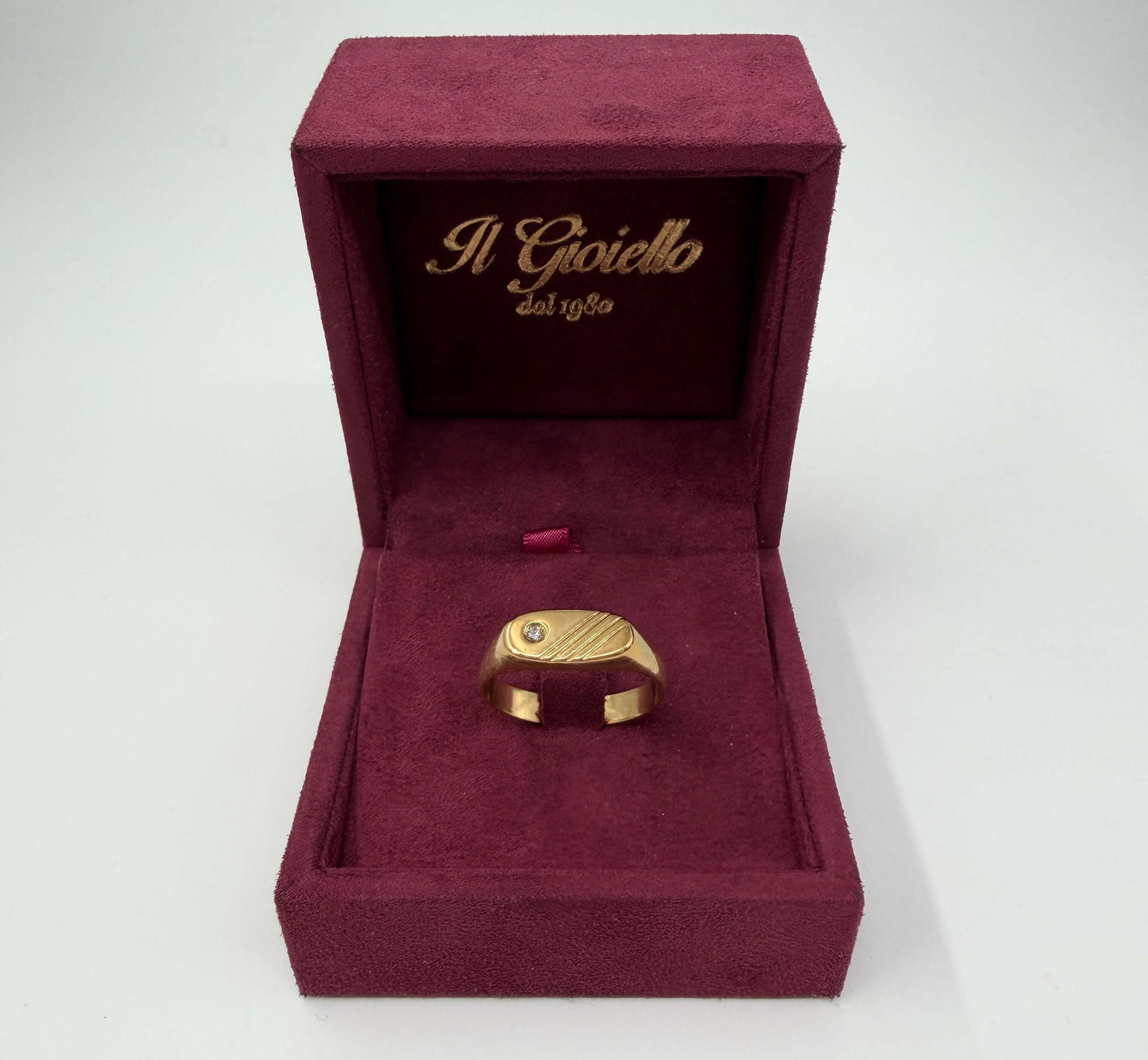 ANELLO IN ORO 18KT GIALLO CON DIAMANTE