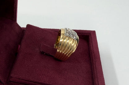 ANELLO IN ORO 18KT GIALLO CON DIAMANTI