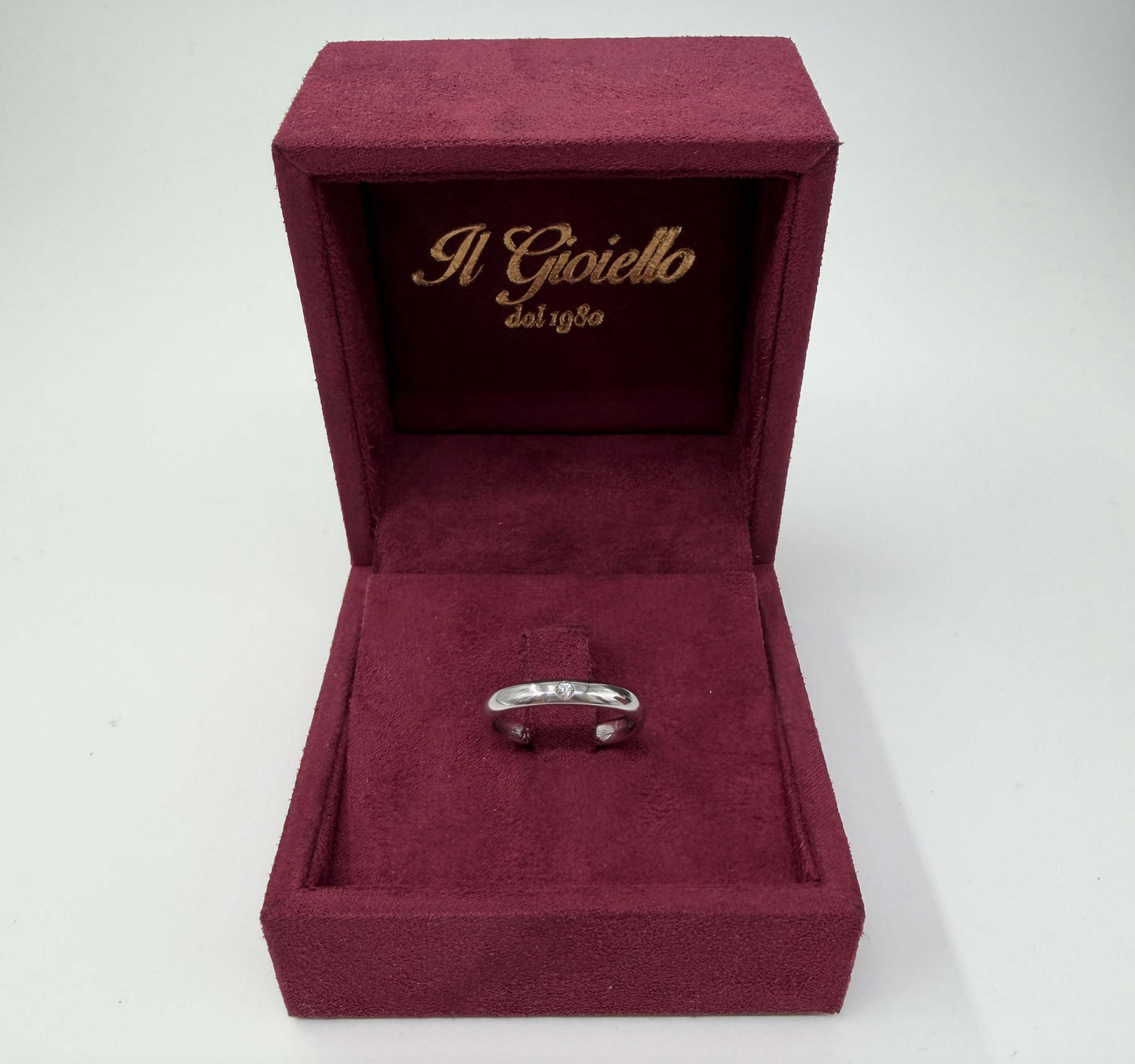 ANELLO IN ORO 18KT BIANCO CON DIAMANTE