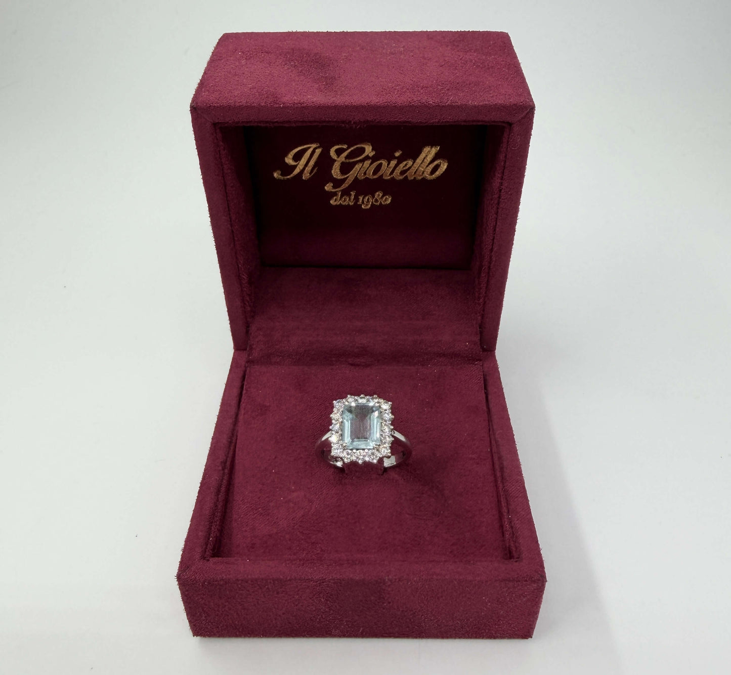 ANELLO IN ORO 18KT BIANCO CON DIAMANTI E ACQUAMARINA