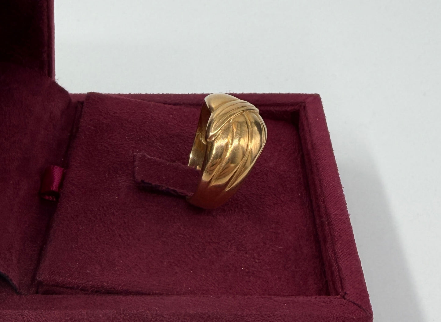 ANELLO IN ORO 18KT GIALLO