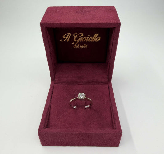 ANELLO SOLITARIO IN ORO 18KT BIANCO