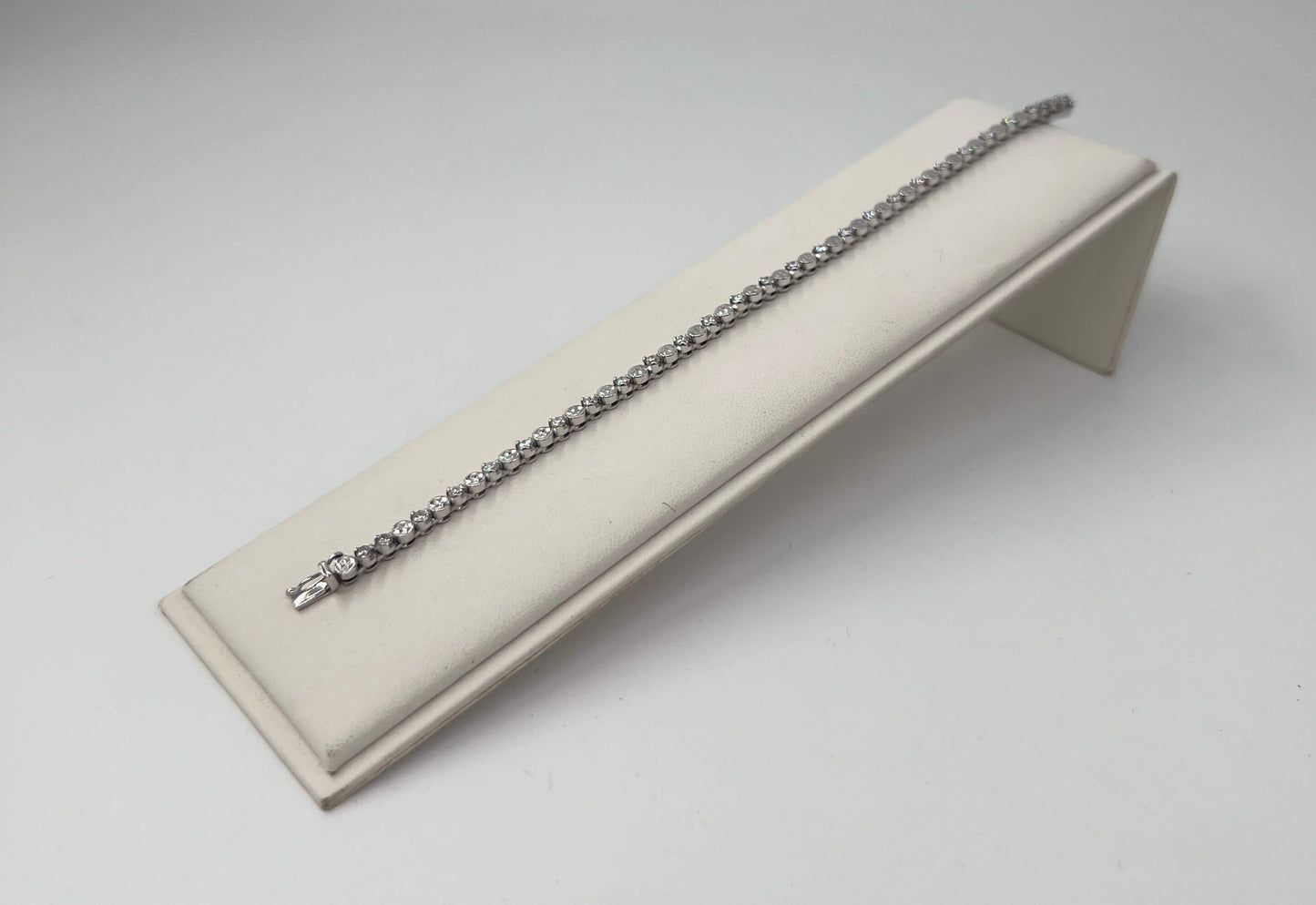 BRACCIALE TENNIS 18KT CON DIAMANTI