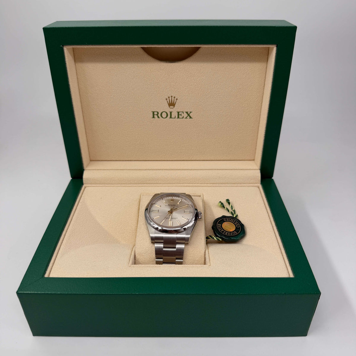 ROLEX OYSTER PERPETUAL 41MM 2022 - FULL SET
