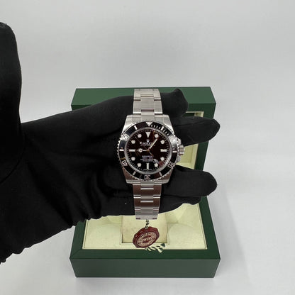 ROLEX SUBMARINER NO DATE 114060 - 2013 FULL SET