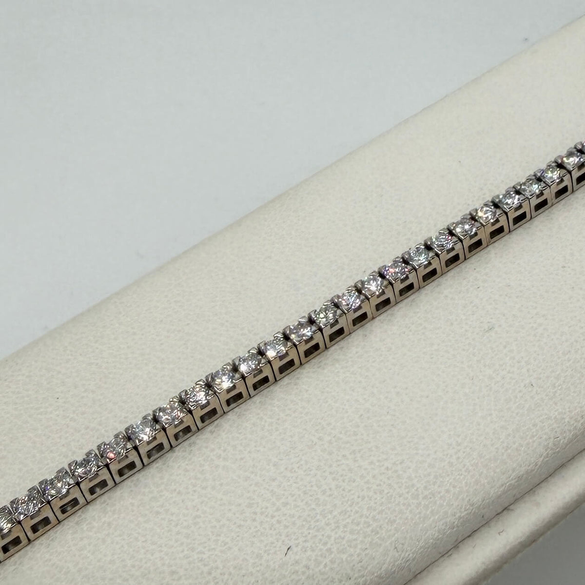 BRACCIALE ORO 18KT BIANCO Tennis CON DIAMANTI NATURALI VS-SI / F-H DA 3.70CT 13.20 gr