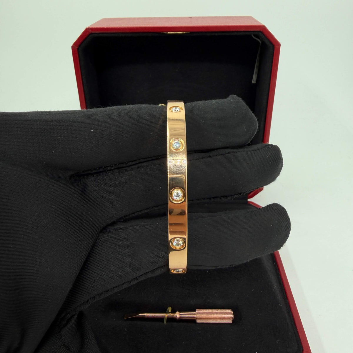 BRACCIALE ORO 18KT ROSA Cartier Love Classico 10 Diamanti con Diamanti Naturali da 0.96ct 31.92 gr
