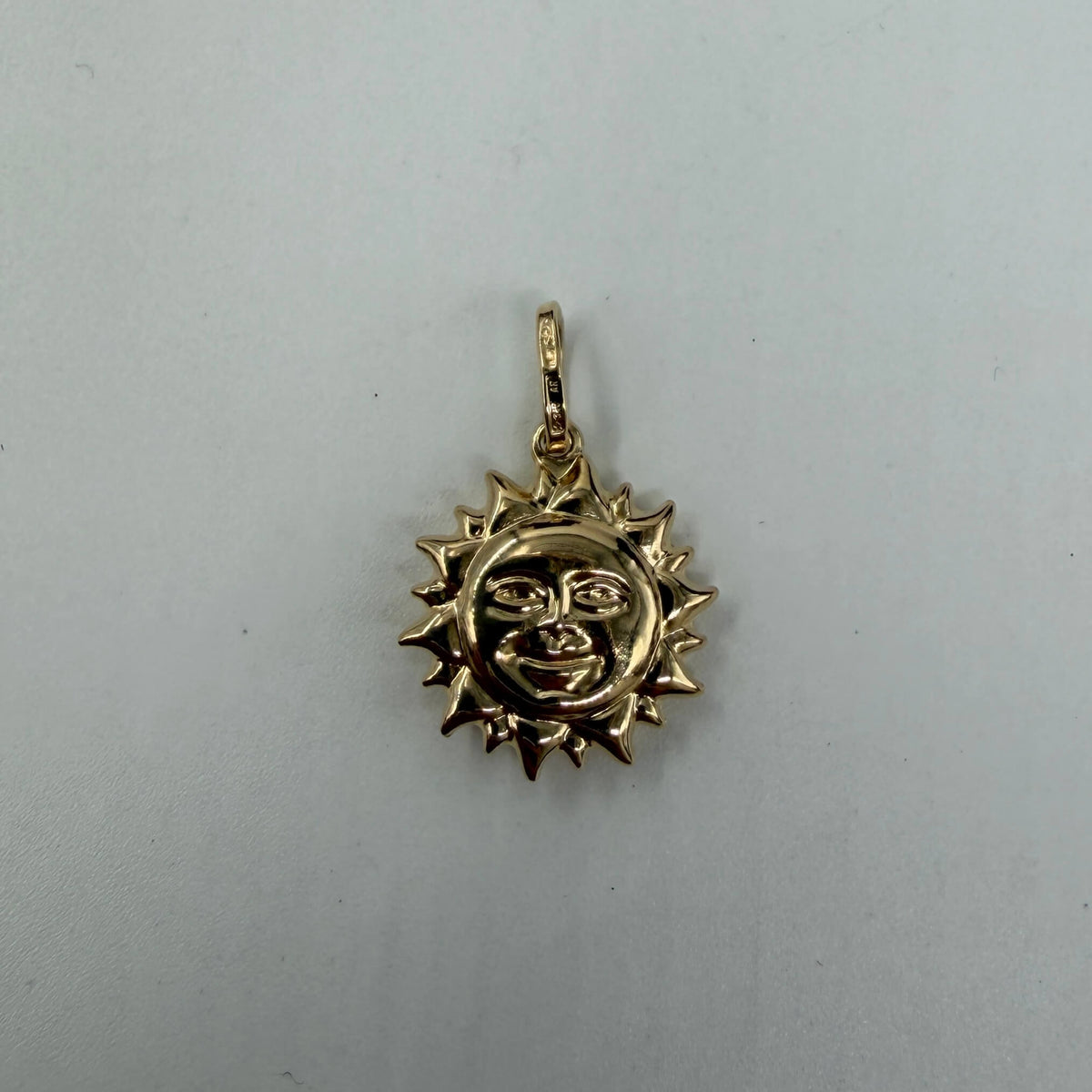 CIONDOLO ORO 18KT GIALLO Sole 1.75 gr