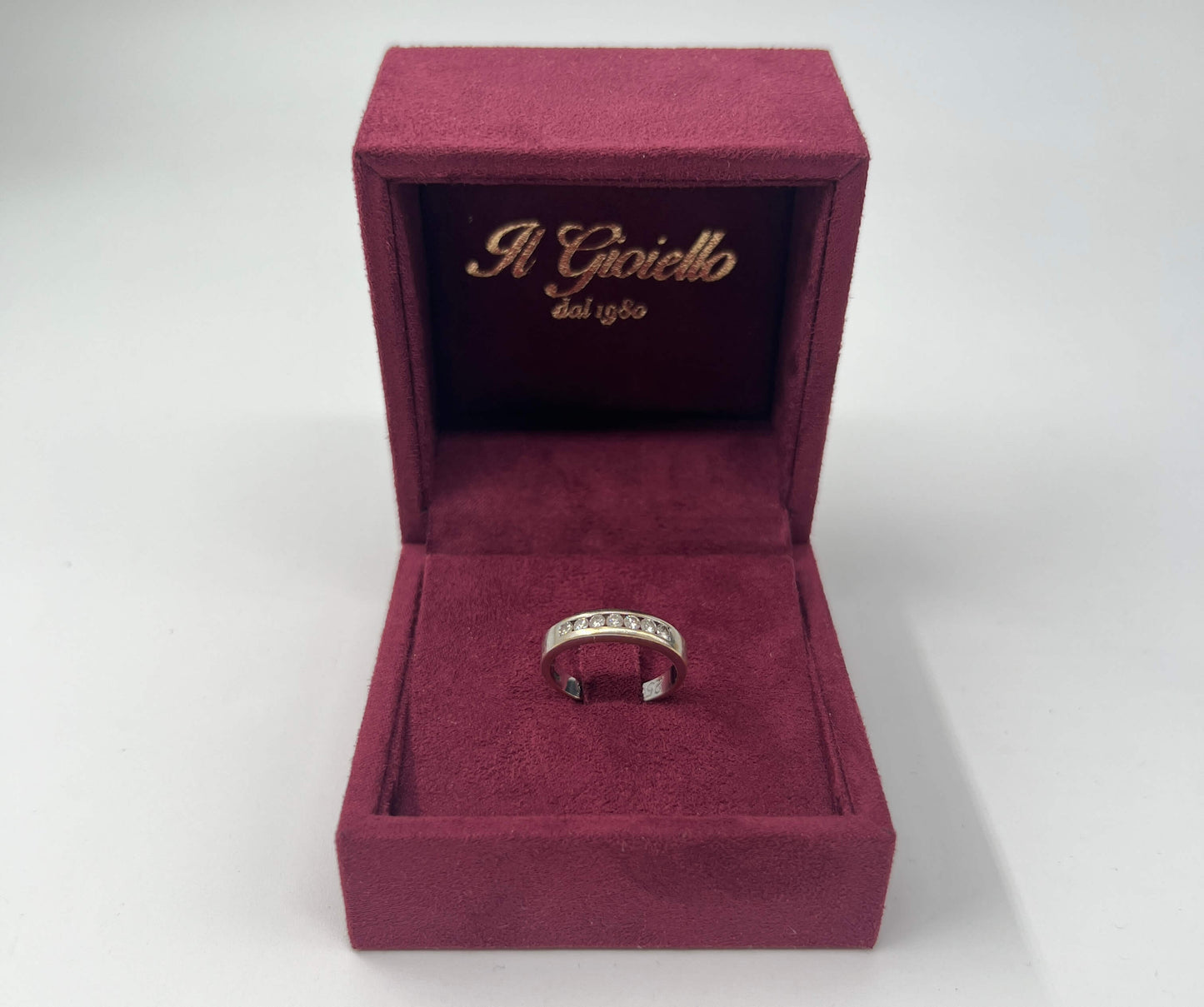 ANELLO IN ORO 18KT BIANCO CON DIAMANTI